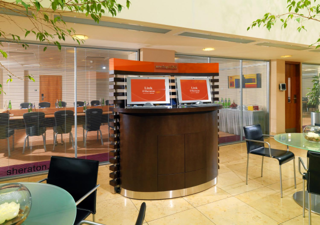 5485_sheraton_heathrow_hotel_7-1