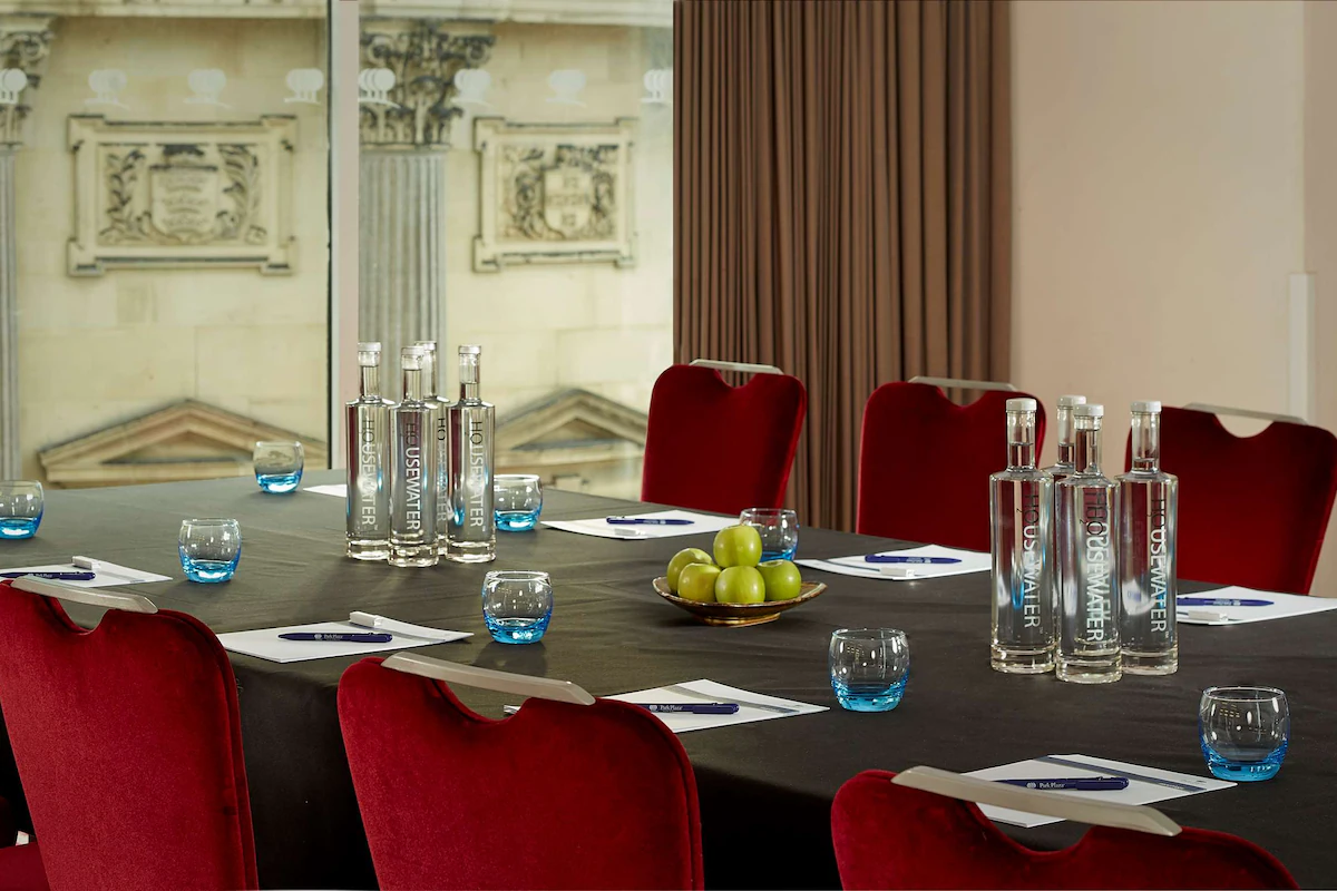 meeting-room-city-view-1
