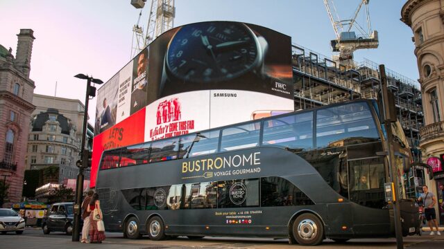 Bustronome-exterior