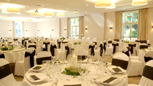 6346_tortworth_court_four_pillars_hotel_5