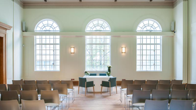 6531_hackney_town_hall_7
