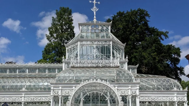 Horniman-Museum-Conservatory-day-time