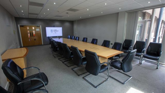 London-South-Bank-U-conferences