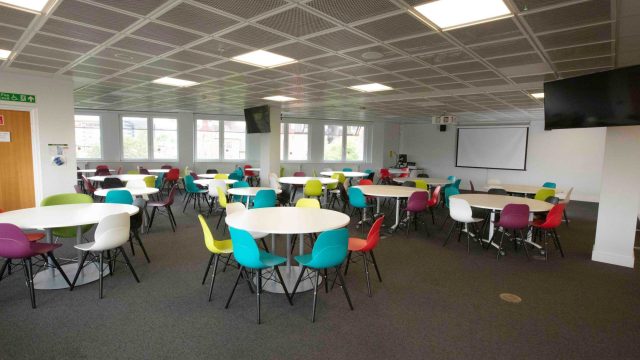 London-South-Bank-U-training-room2