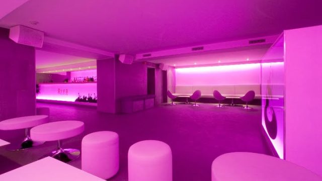 Riva-Lounge1