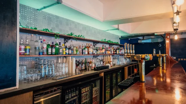 Peckham-Levels-bar